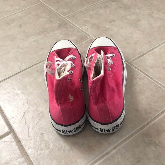Pink high top converse - Picture 4 of 4